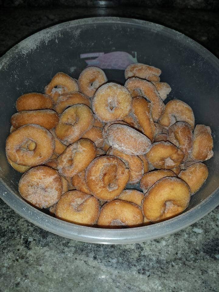 Rosquinhas fritas da minha avó Maria